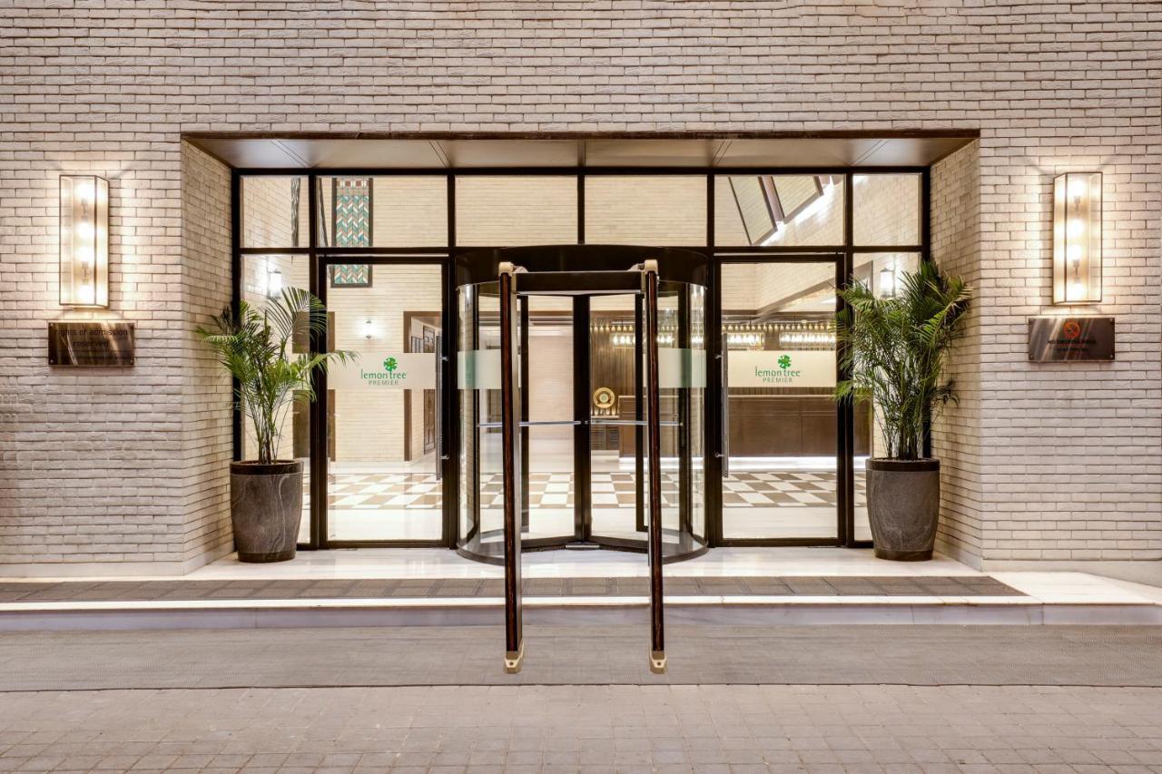 Lemon Tree Premier, Mumbai International Airport Hotel Exterior photo