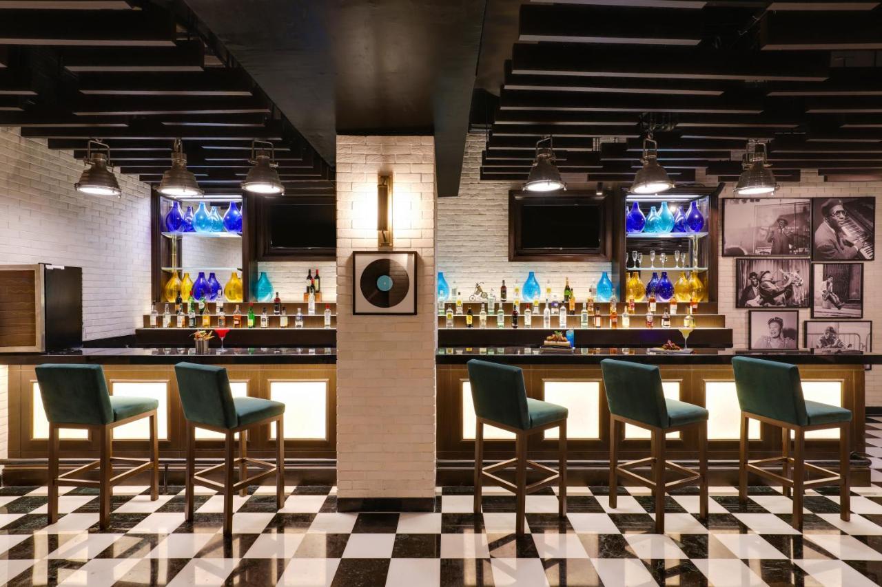 Lemon Tree Premier, Mumbai International Airport Hotel Exterior photo