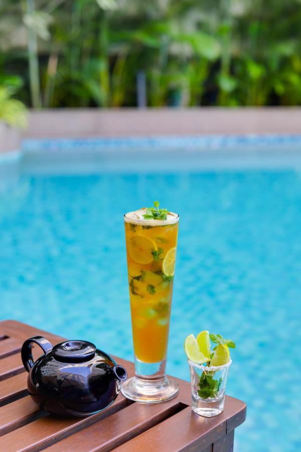 Lemon Tree Premier, Mumbai International Airport Hotel Exterior photo