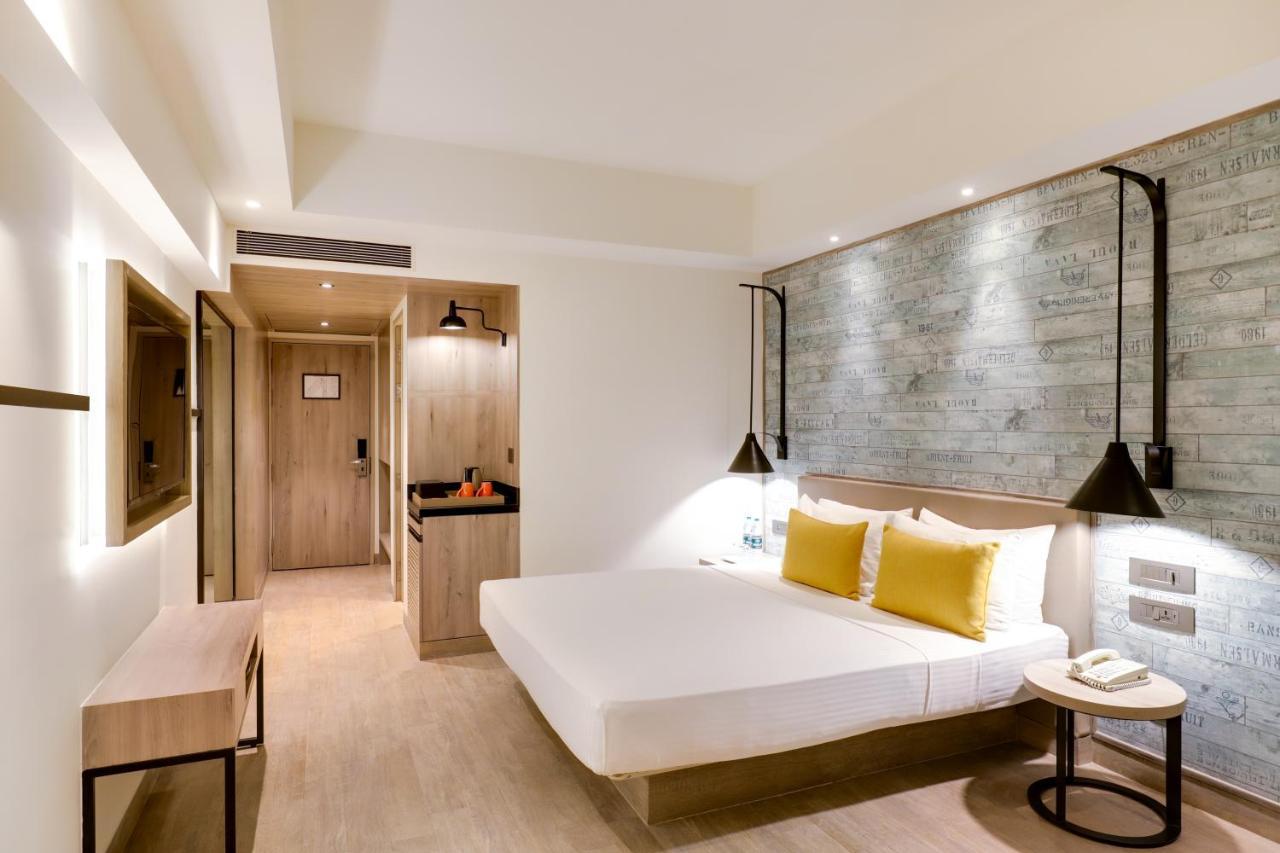 Lemon Tree Premier, Mumbai International Airport Hotel Exterior photo